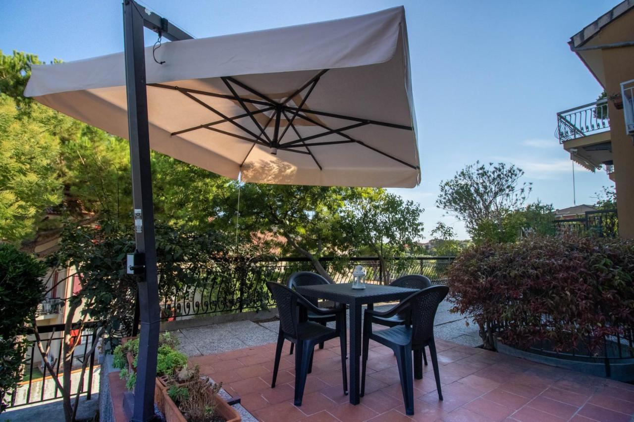 Luminoso Appartamento Con Ampia Terrazza San Bartolomeo Al Mare Exterior photo